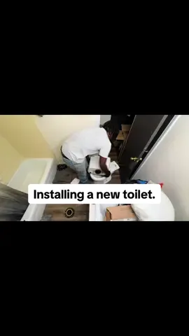 Install this new toilet with me❤️‍🔥. #fyp #fypage #plumbing #alabama #youngplumber 