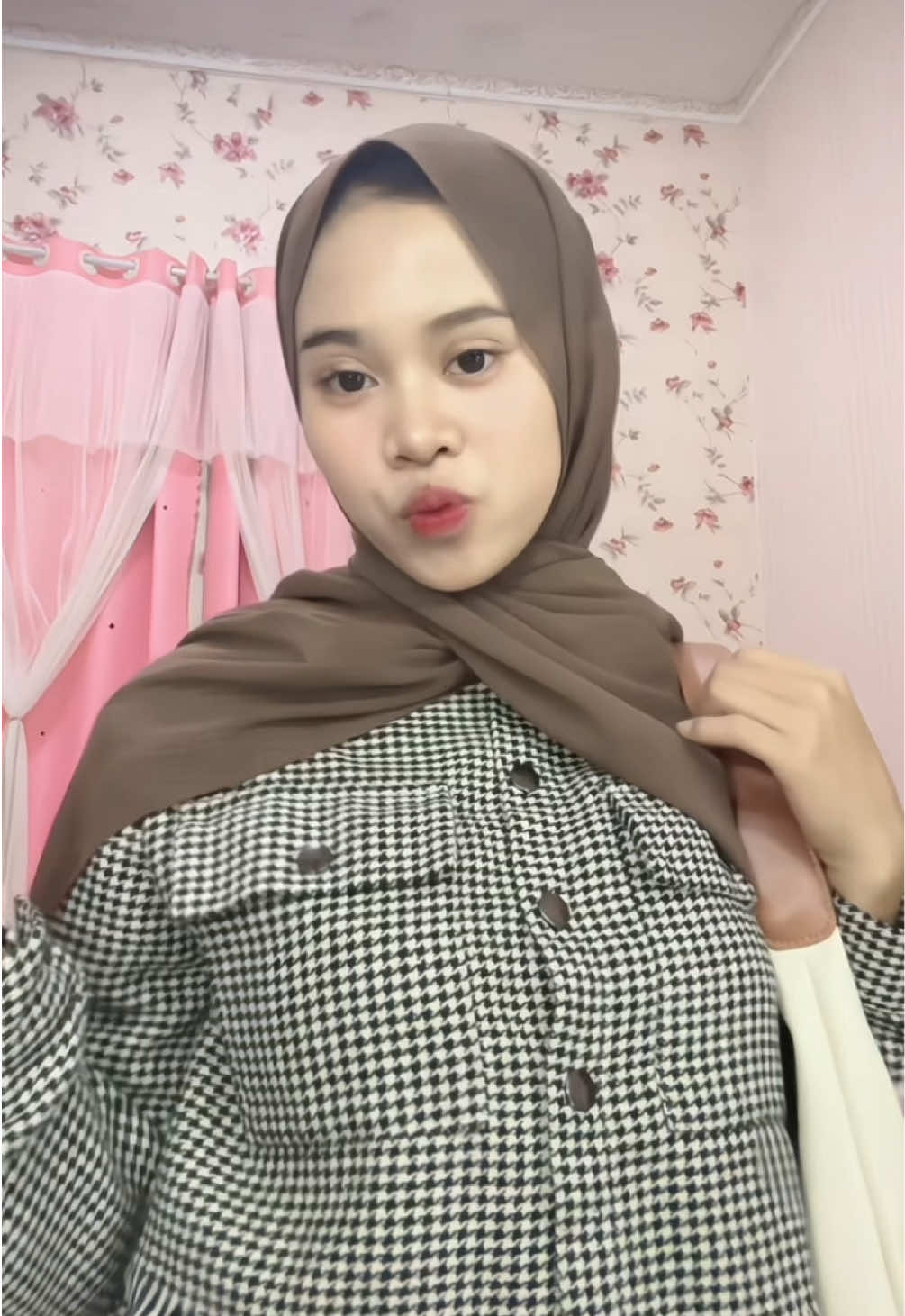 #amara #totebag #rekomendasitotebag #totebagaesthetic #fyp 