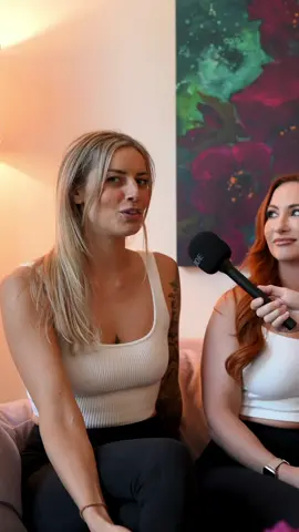 Saying “I love you” in first two weeks is kinda crazy @Charli 