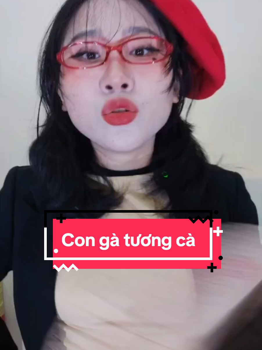 Con gà ăn với tương cà #fyp #tiktokgiaitri #chuwvazombie #chuw #bie 