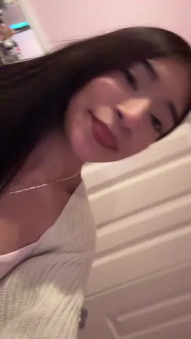 I miss Paris💔#parisfashionweek #crossaint #cityoflove 