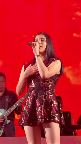 La hermosa Cielo Fernández - Mix Poco Yo, Corazón Serrano.