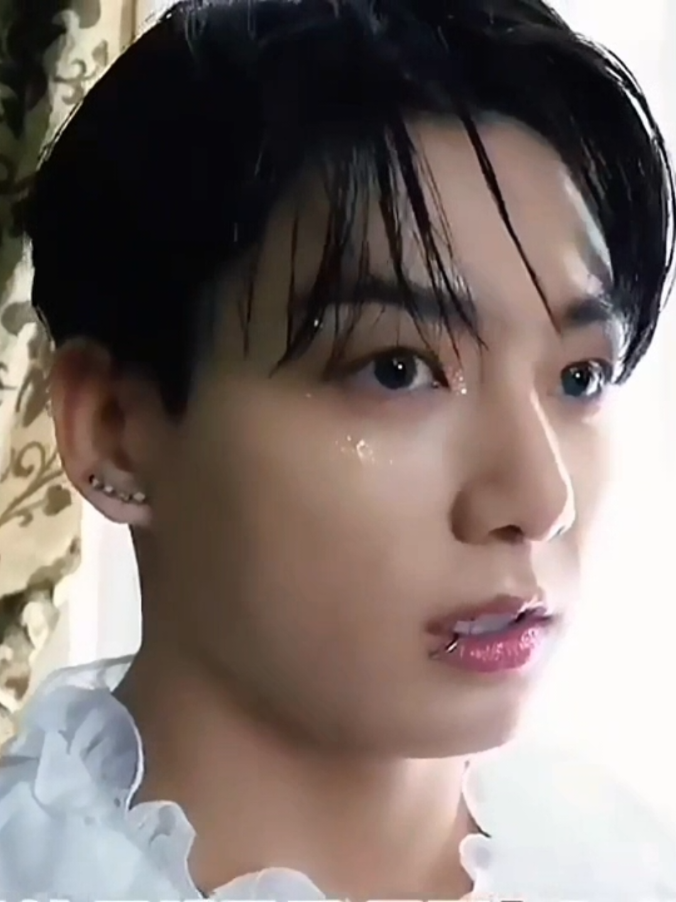 on clouds with him 🤍 #jungkook #정국 #fyp #fypシ゚ #fyppppppppppppppppppppppp 