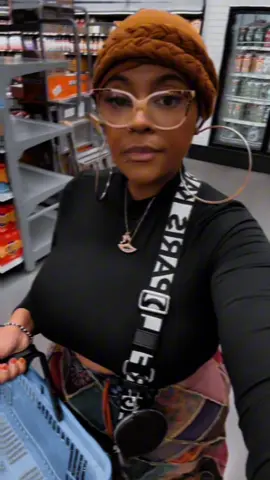 Buying a few groceries.. STAY TUNED 	#Beauty 	#fyp 	#Lifestyle         #trending 	#40s 