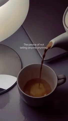 Finding focus in quiet moments 💭 How to focus when you feel scattered.. pause, write one line, say less 💭✨ Not every part of your life needs an audience ☕️ #LearnOnTikTok #MindsetTok #FocusHabits #CreativeCalm #fromdaniya 