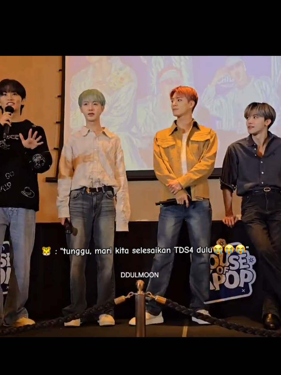 wkwk fans kemarin yg fansign pada minta teddy bear masuk setlist TDS5😭😭😭 #mark #nctdream #tds 