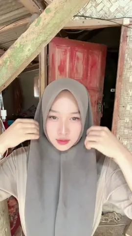 Pagi cahabattt 😍😍#gadisdesa #jampangturunankidul #hiburangadisdesa #livetiktok #beranda 
