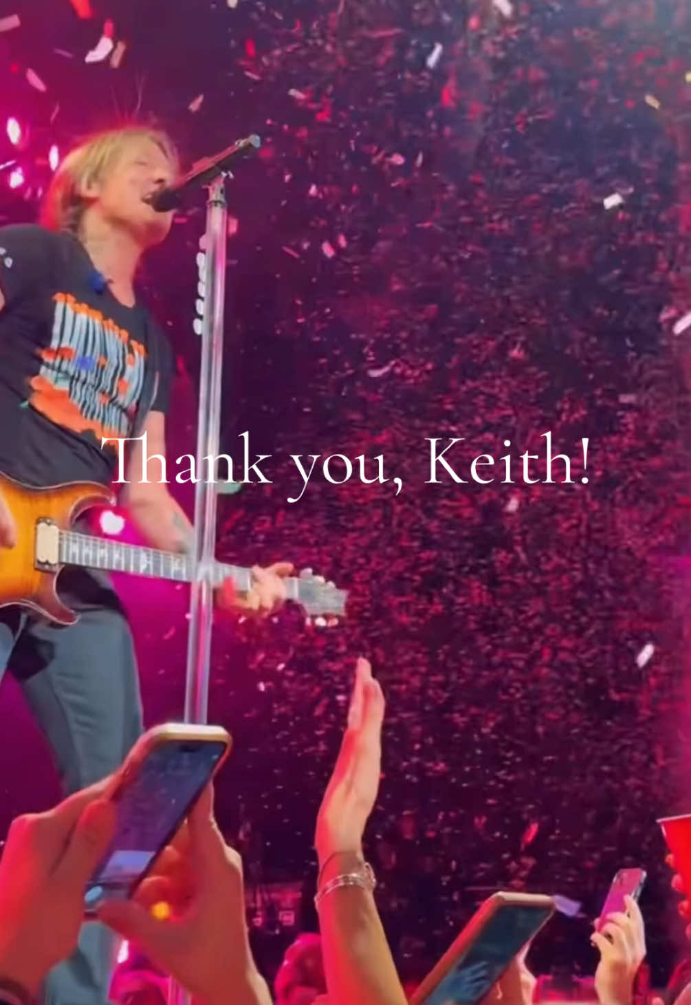 We will never be able to express just how much this tour has meant to us. Thank you @Keith Urban 🫶🏻🫶🏻 #highandaliveworldtour #keithurban #countrymusic 