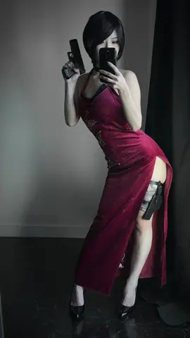 Ada Wong best girl? *fake prop/weapon* #adawongcosplay #residentevil 