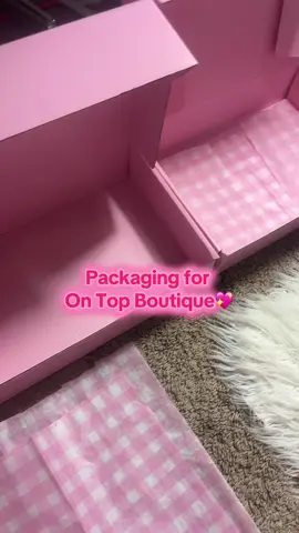 Packaging orders = my love language 💌💅 #SmallBizTok #OnTopBoutique #ShopNow ✨www.ontopboutique.net ✨