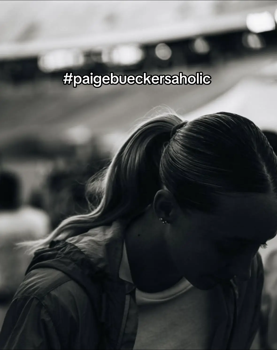 last pic 🤤 #paigebueckers #WNBA #wbb #wlw #fyp 