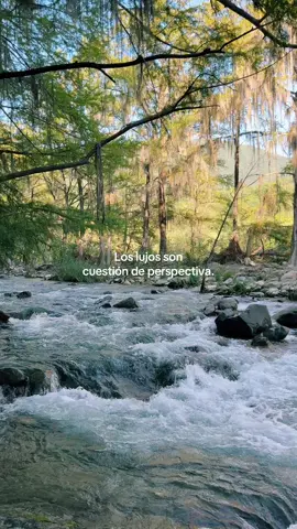 La naturaleza es todo lo que está bien en esta vida.  #rioramosallende #medialuna 