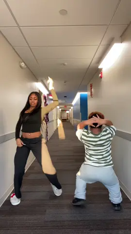 Money ain’t a thing, right @jaiyda🎀  dc: @OL #fyp #foryou #viraldance #trending 
