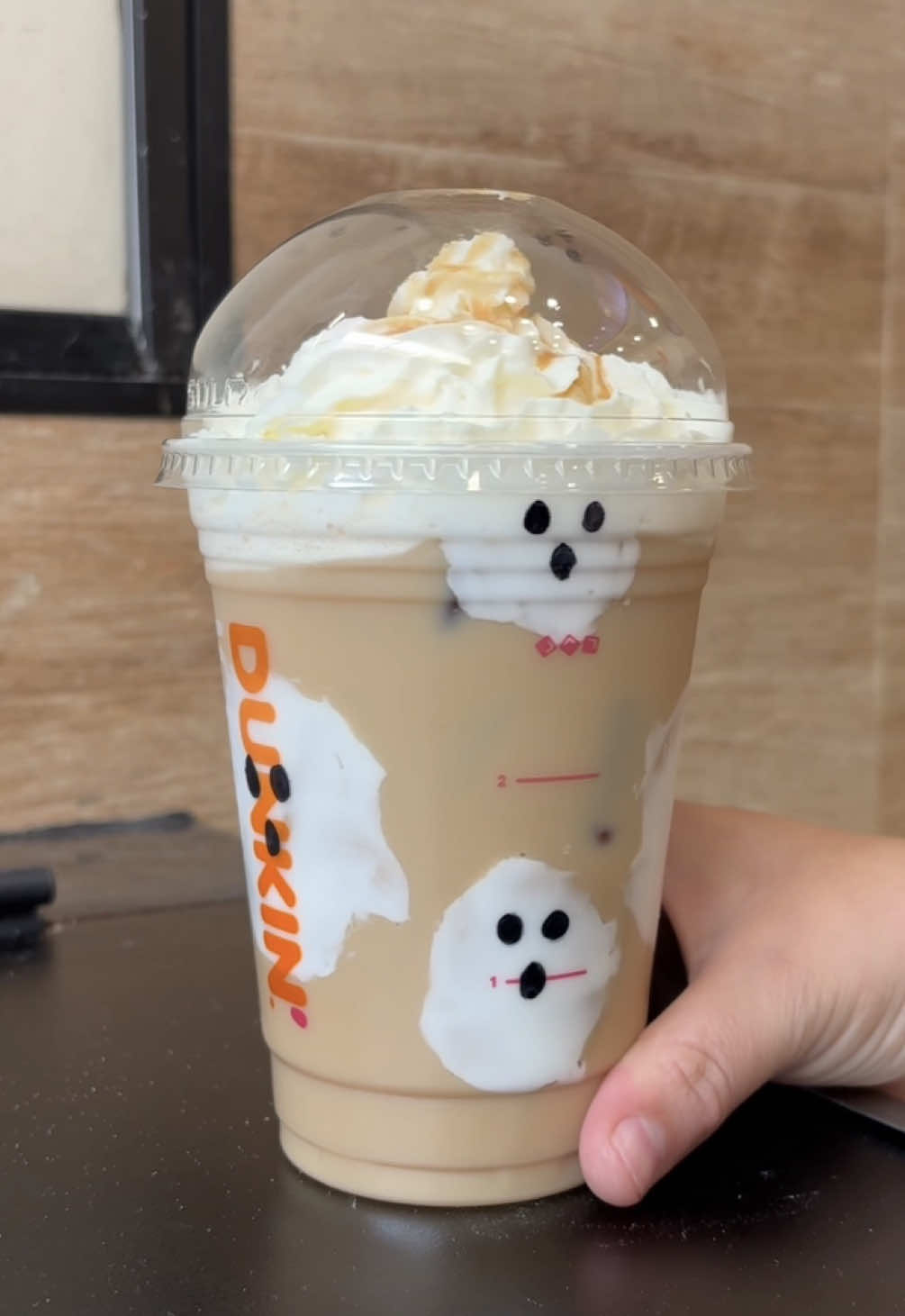 Bebestibles de terror por dunkitas🎃 (ninguno de estos está disponible en las tiendas, son nuestras creaciones!) #dunkitas #paratii #chile #dunkin 