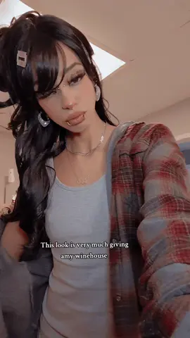 #fyp #amywinehouse #r.i.p