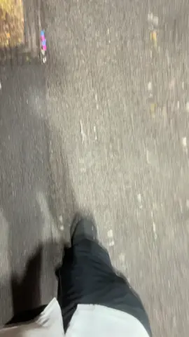 Day 2/30 of running 🏃‍♂️ every day at least a kilometre. No excuses - just commitment. Busy day, almost skipped it, but I got that 1.5 km in before heading out with the lads 🍻 #chasidishrunner  #challenge #30daychallenge #Running #london 