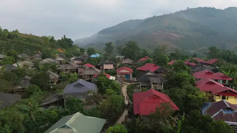 Bản Làng Bên Lưng Núiiii                       #viralvideo #flycam #laichau 