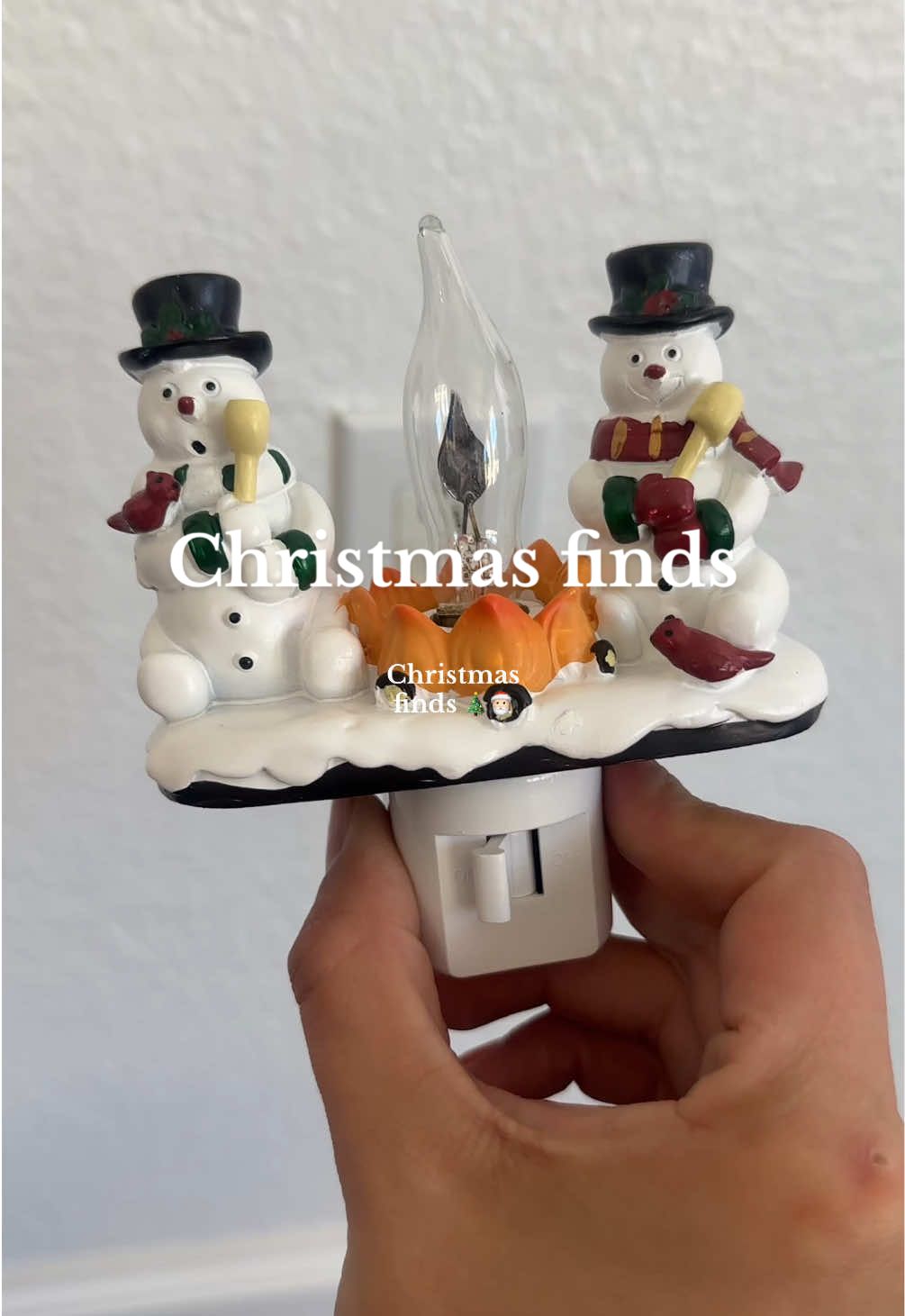 I love Christmas 🥹 #christmasdecor #christmasfinds #ttshopdeals #ttshopfind #christmasdecorating 