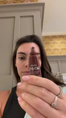 I actually put the viral gloss to the test… #glowrecipe #lipgloss #hydratinglipgloss 