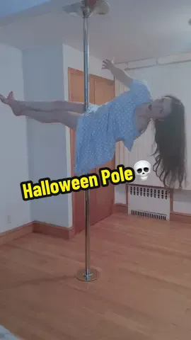 Would you survive one night with me in the asylum? Be honest….😈🧟‍♀️ #polefitness #halloween #hauntedasylum #poletrick #pole  