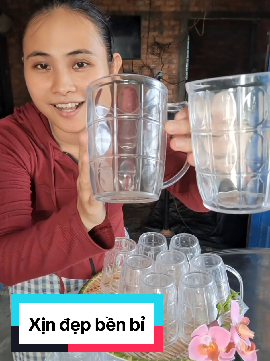 Ly mica vừa nhẹ bền đẹp xài được lâu đãi khách thì sang ở nhà xài cũng yên tâm không sợ bể hay móp ly #lymica #lyuongnuoc #lynhua #lynhua2lop #lynhuahottrend  @Bé Vỹ Rì Viu @Bé Vỹ Rì Viu @Bé Vỹ Rì Viu 