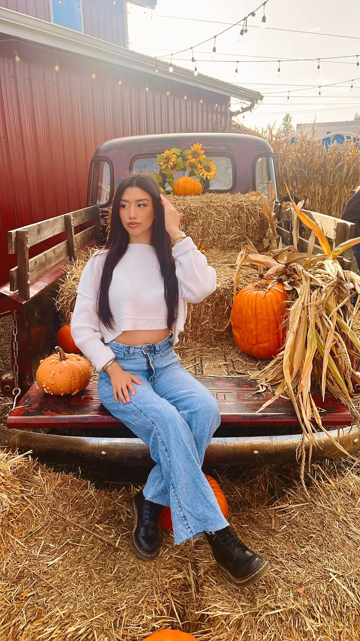 officially the best time of the year 🫶🏻🎃🍂 #pumkinpatch #pumpkinseason #fall #MomsofTikTok #girlmom 