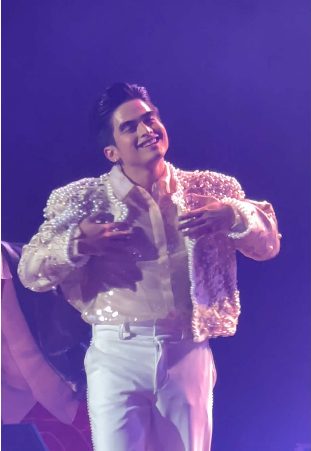 Dancer Will Ashley is on 🔥 @Will Ashley  #willashley #willashleydreamconcert #fyp #foryoupage #viralph 