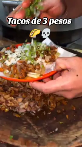 el #papacalavera en los tacos