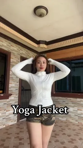 Best Workout outfit #gymoutfit #yogajacket #yogajacketforwomen #jacketforworkout #workout 
