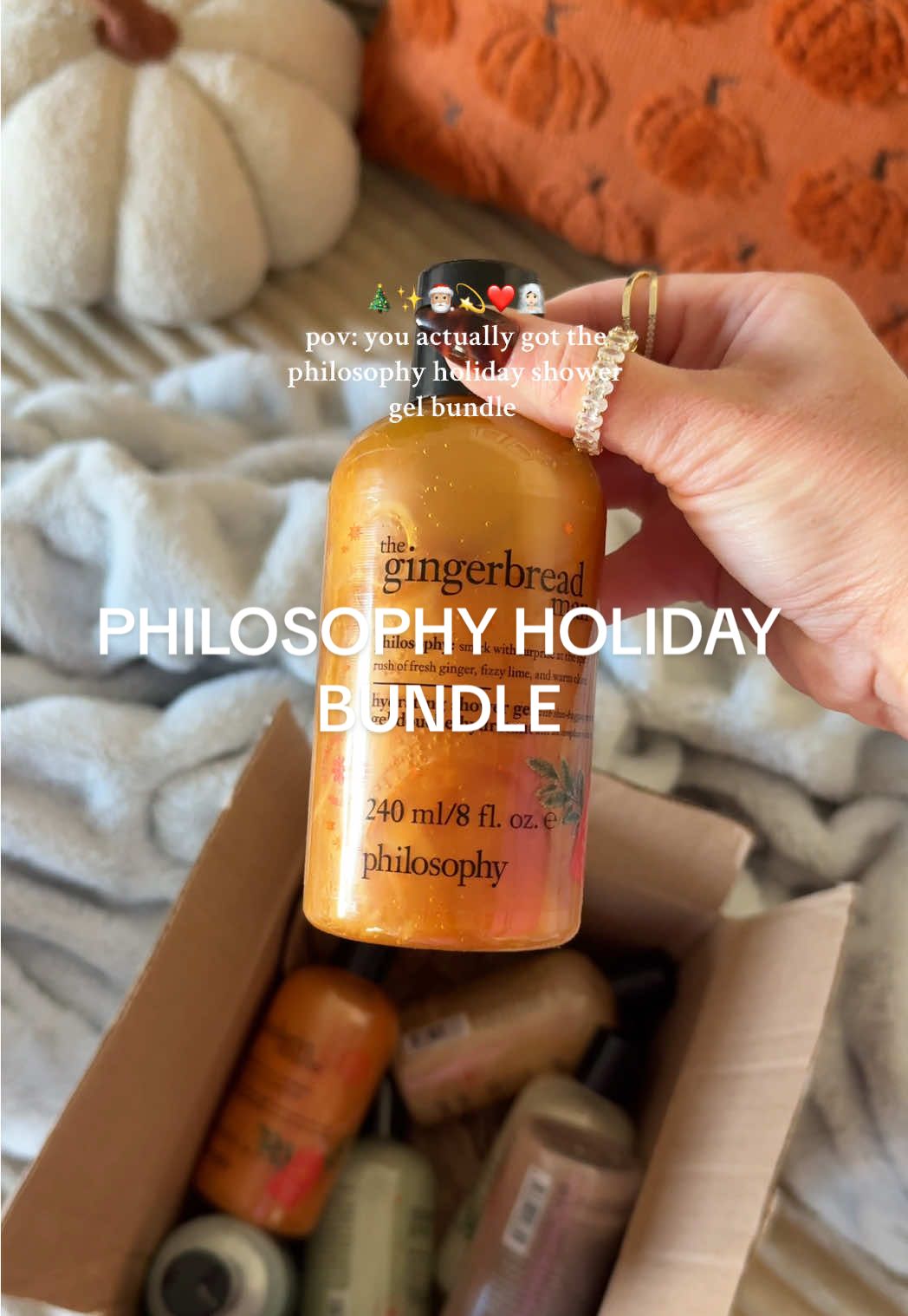 9 bottles of the most delicious flavors ✨🧖🏻‍♀️🎄 perfect for bubble baths, teachers gifts and stocking stuffers ❤️✨ #philosophy #philosophyshowergel #christmas #stockingstuffer #tiktokshopcreatorpicks 