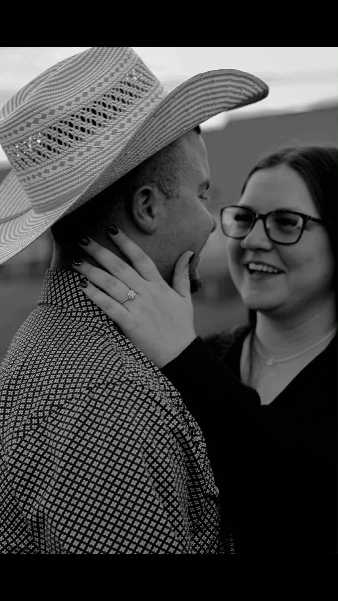 I can’t wait to be you’re wife I love you forever🩷