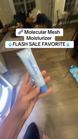 This Molecular Mesh moisturizer feels so lightweight but hydrates like a serum and cream in one. My skin feels bouncy and smooth all day, and it layers perfectly under makeup. If you love that dewy, hydrated finish — this is it. #ExperimentBeauty #MolecularMesh #HydratingMoisturizer #CleanBeauty #GlowySkin