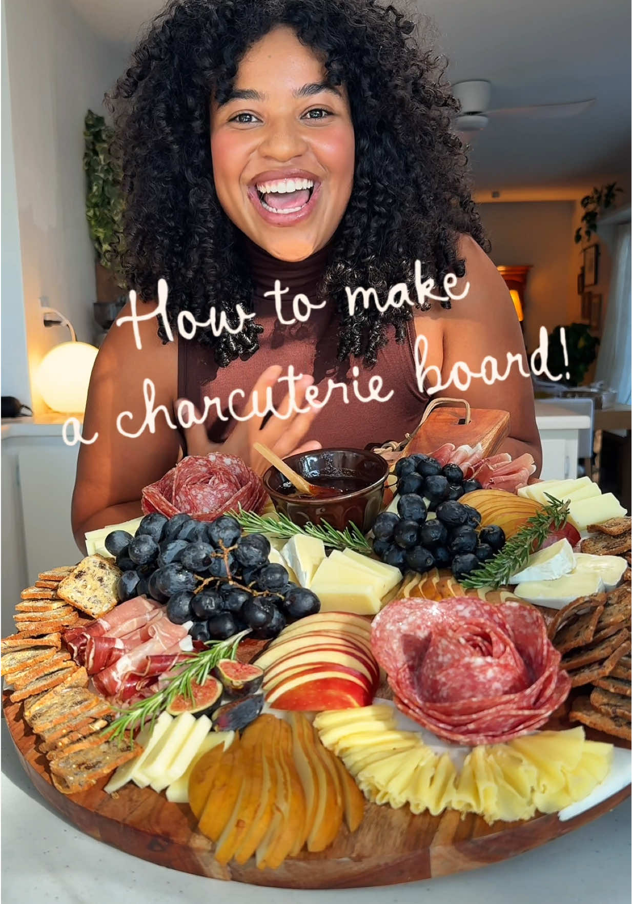 Save this for thanksgiving! 🤍 How to make a charcuterie board!!! #charcuterieboardsoftiktok 