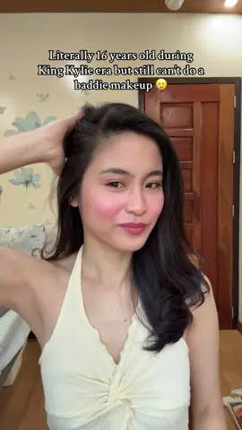 Still can’t do #kingkylie era makeup huhu  #baddiemakeup #2016  #makeup #BeautyTok 