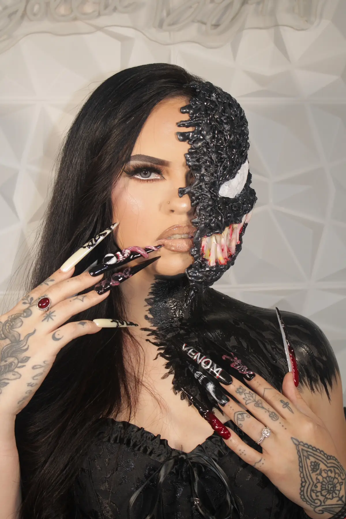 This was an awesome project . The nails go awfff 🔥🔥Great to see @Asajah 💕  in her element creating this Sfx Venom Makeup !   