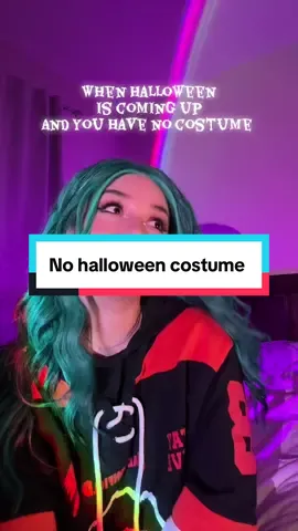 I need to get a costume 💀 #halloween #halloweencostume #costume #hairtok #bonita 