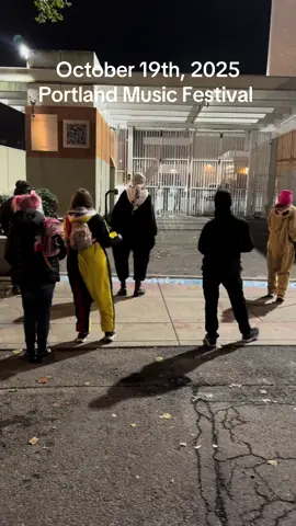 Another night at the Portland Music Festival!  #portlandmusicfestival #peacefulprotest #pdx #icetok #warravagedportland 
