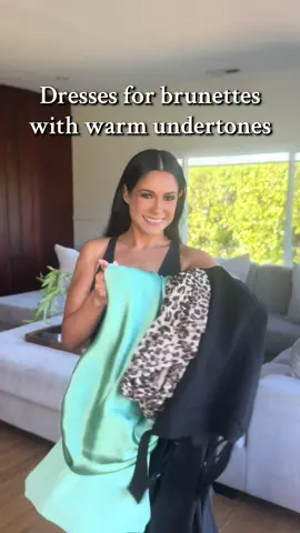 Dresses for brunettes with warm undertones 👌🏼