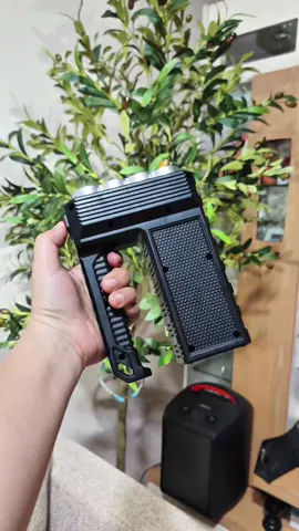 solar flashlight #flashlight #solar #solarflashlights #emergency #essential 