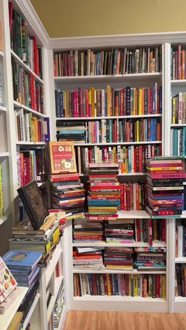 A San Francisco book store entirely devoted to cookbooks, one of my favorites 💕 #omnivorebooks