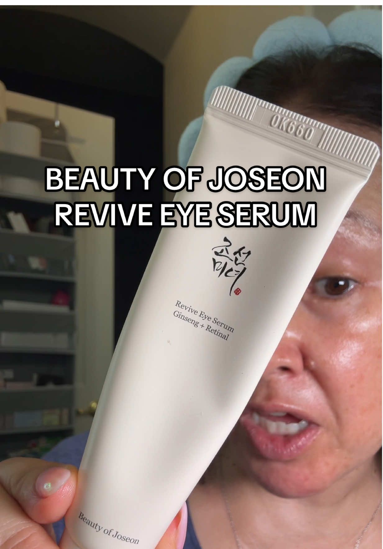 Ginseng and Retinol Synergy: Experience the power of ginseng and retinol working in perfect harmony. This serum is a tribute to age-old Korean beauty wisdom, bringing you the best of nature's rejuvenating elements. Youthful Radiance: Unveil brighter, more youthful eyes as the serum addresses fine lines, wrinkles, and signs of fatigue. Let the potent blend of ingredients breathe life into your skin, leaving you with a radiant and revitalized gaze. #beautyofjoseon #eyecream #reviveeyeserum #beautyofjoseoneyecream #koreanskincare @Beauty of Joseon 