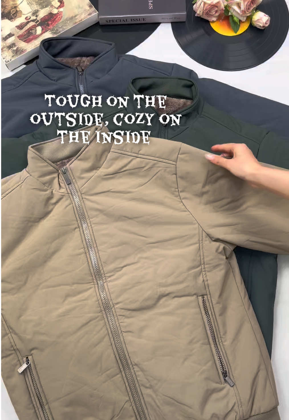 This durable, windproof cotton jacket with plush lining is built to withstand the elements while keeping you warm and comfy. Perfect for the colder months, it’s your go-to for both style and function.#WinterJacket #CottonCoat #WindproofStyle #DurableWear #cozycomfort 