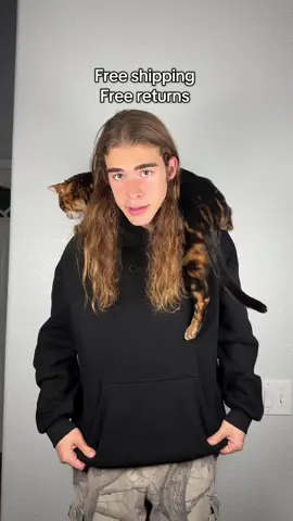 The best hoodie for hoodie season #comfrthoodie #tiktokshoprestock #comfrt #tiktokshopblackfriday 