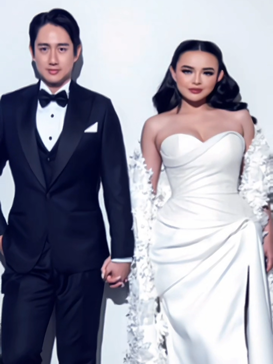 bisnisnya bnyak gak kaleng² juga sukses trus yaa 😍 #kennyaustin #Amandamanopo #fyp #fypシ゚ 