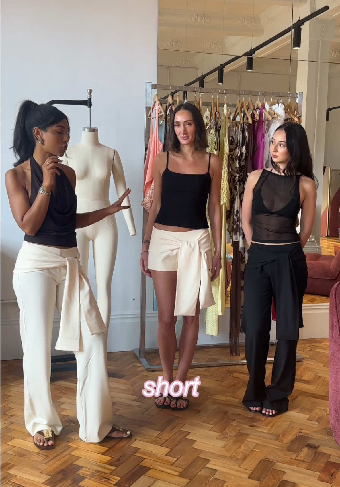 You love our Verner Wrap Pant, so meet the Verner Wrap Short.  #benni #summerwardrobe #melbournefashion #sydneyfashion #workfits