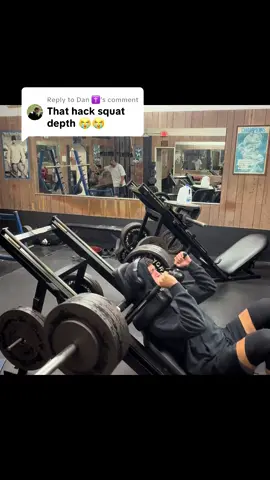 Replying to @Dan ✝️ 5 plates and a 25 with better depth.  #motivation #fyp #diamondgym #gym #ttd  