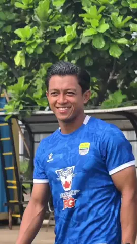 Karasep kiee😎💙💙#persib #persibbandung #maungbandung #fyp #xyzbca 