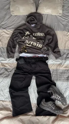 #StreetFashion #fashiontrends #mensfashion #fashionfiesta #outfit