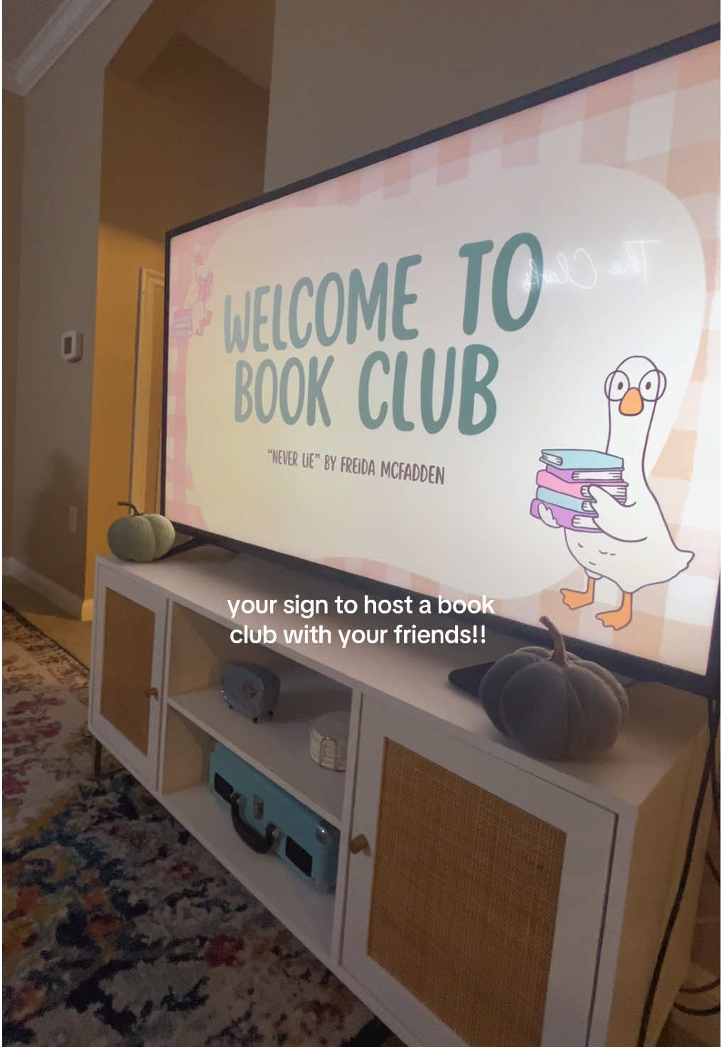 I love being a girl 🩷💐📚☕️🎀 #bookclub #hostbookclub #girlhood #BookTok #freidamcfadden 