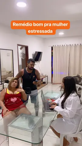 Remédio pra estresse 😂#humor #comedia #reels #casal 